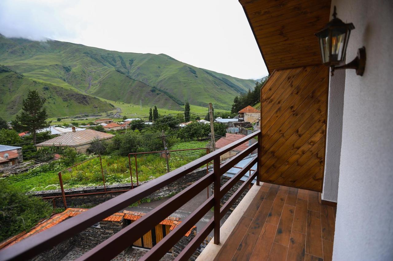 Sno Inn Kazbegi Buitenkant foto